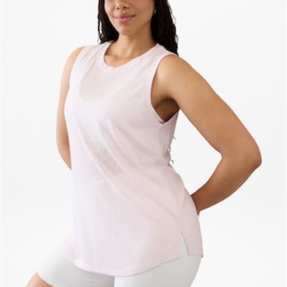 Athleta Shell fitted sleeveless muscle tee